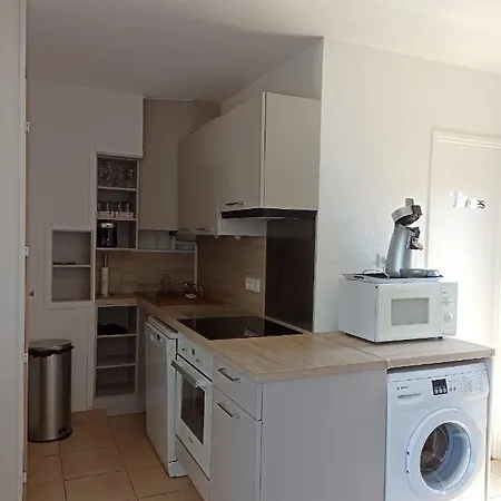 Cap D'agde Port Lano T2 Clim, Piscine, Tennis Et Parking *